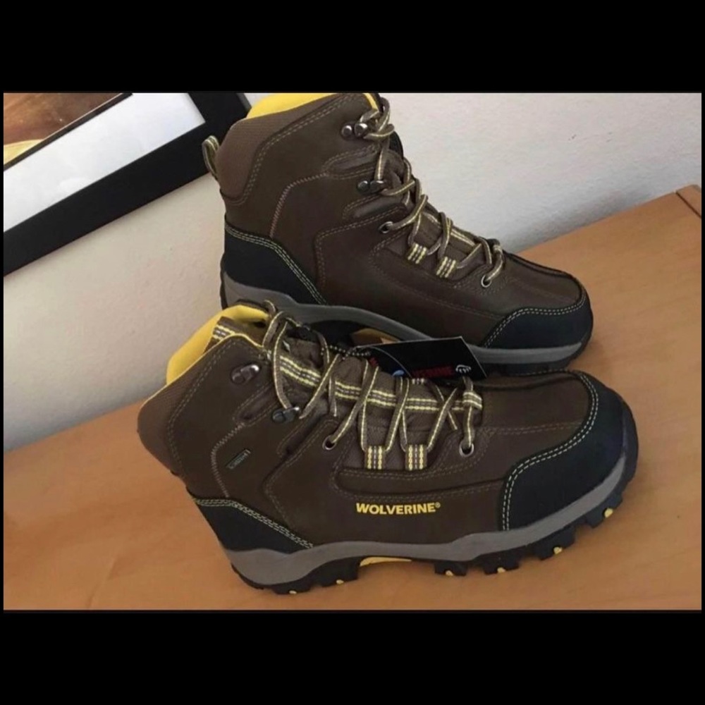 Men’s Wolverine Bucklin 6” Waterproof Hiker Boots Men’s Size 9 New In Box